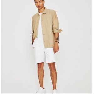 AG The Wanderer Short